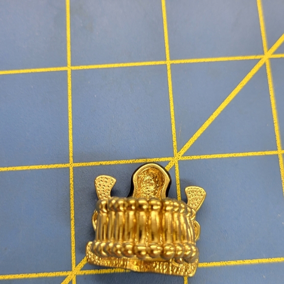 Frog Rhinestone Silver Tone Adjustable Ring - Picture 5 of 6